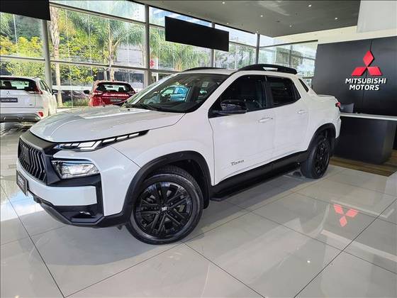 FIAT TORO 1.3 TURBO 270 FLEX ULTRA AT6 FIAT TORO 1.3 TURBO 270 FLEX ULTRA AT6